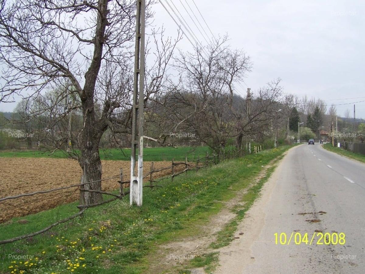 Vad 22000 mp INTRAVILAN BOGATI DJ702C jud Arges - 2