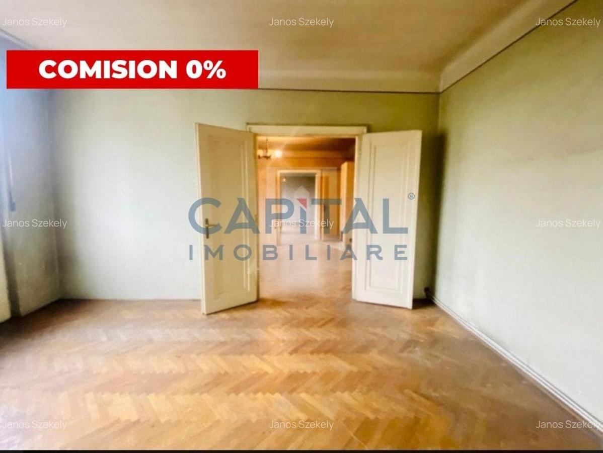 Apartament cu 3 camere semidecomandat în Central - 1