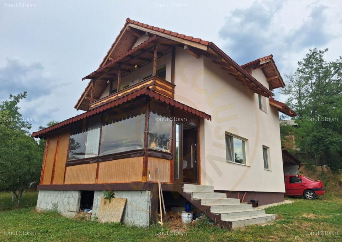 Casa P+M 120 mp, Budeasa, sat Gala?e?ti (12 km de Pite?t - 2