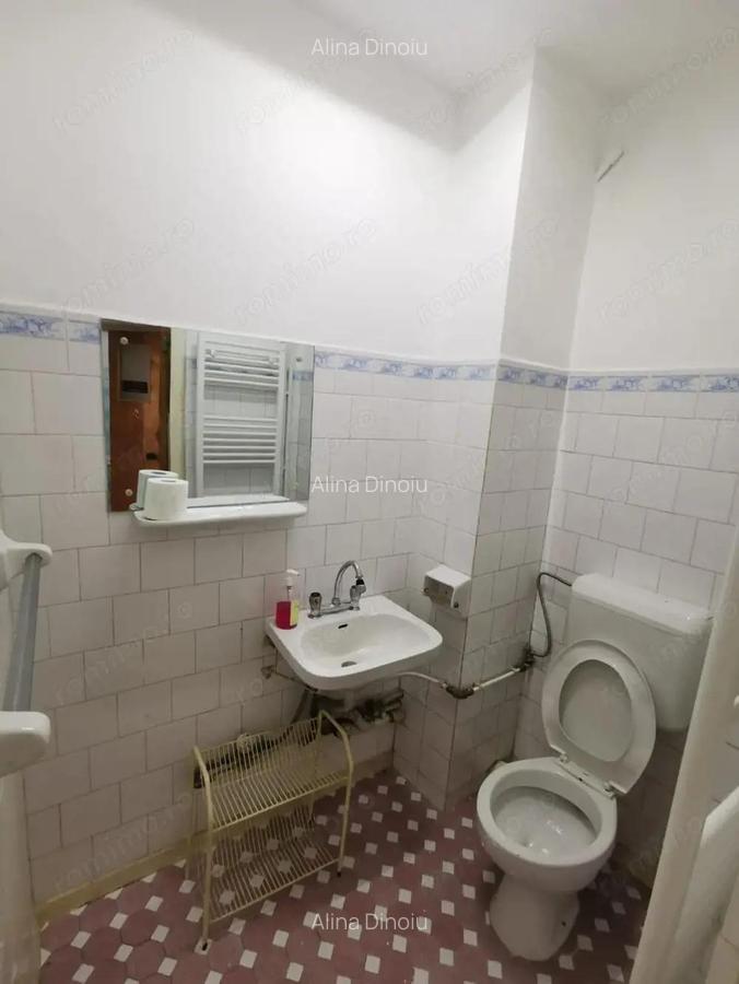 Apartament 3 camere Dristor 1/4 bloc 1982 - 9