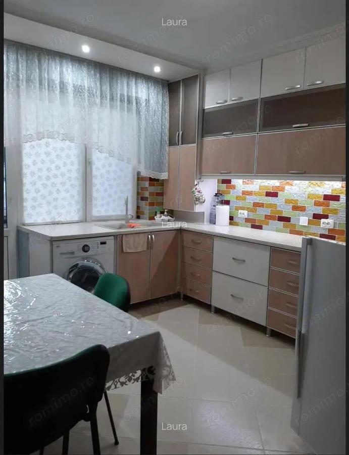 Ofer spre vanzare apartament de doua camere in zona Colentina - 4