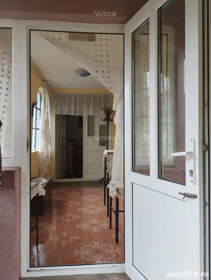 Casa caramida, acoperi? nou, beci 2 camere, 794 mp teren Tronari, Buzau - 2