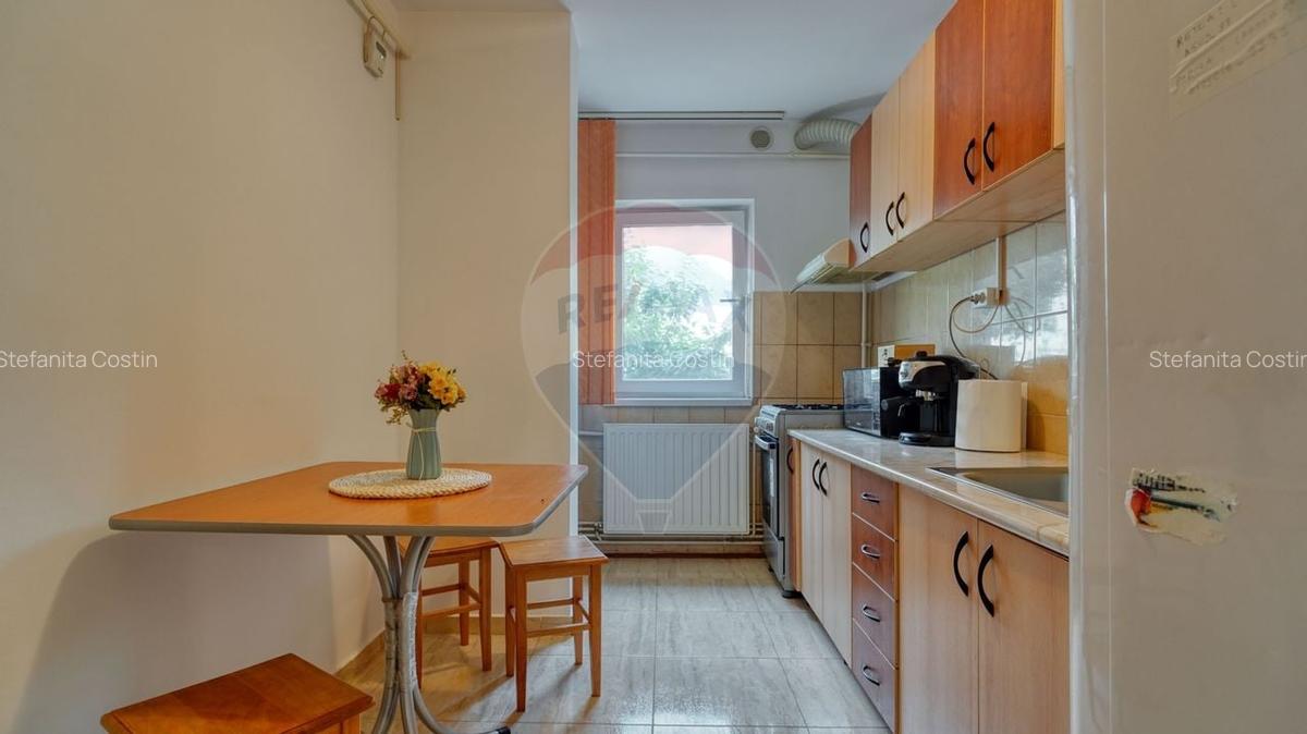 Apartament cu 3 camere de vanzare in zona Central - 3