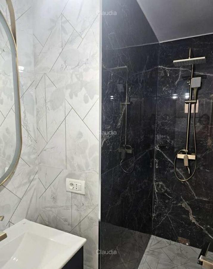 Apartament de 3 camere zona Calea Bucuresti(zona Liceul de Informatica - 5 Apartament de 3 camere zona Calea Bucuresti(zona Liceul de Informatica - 5