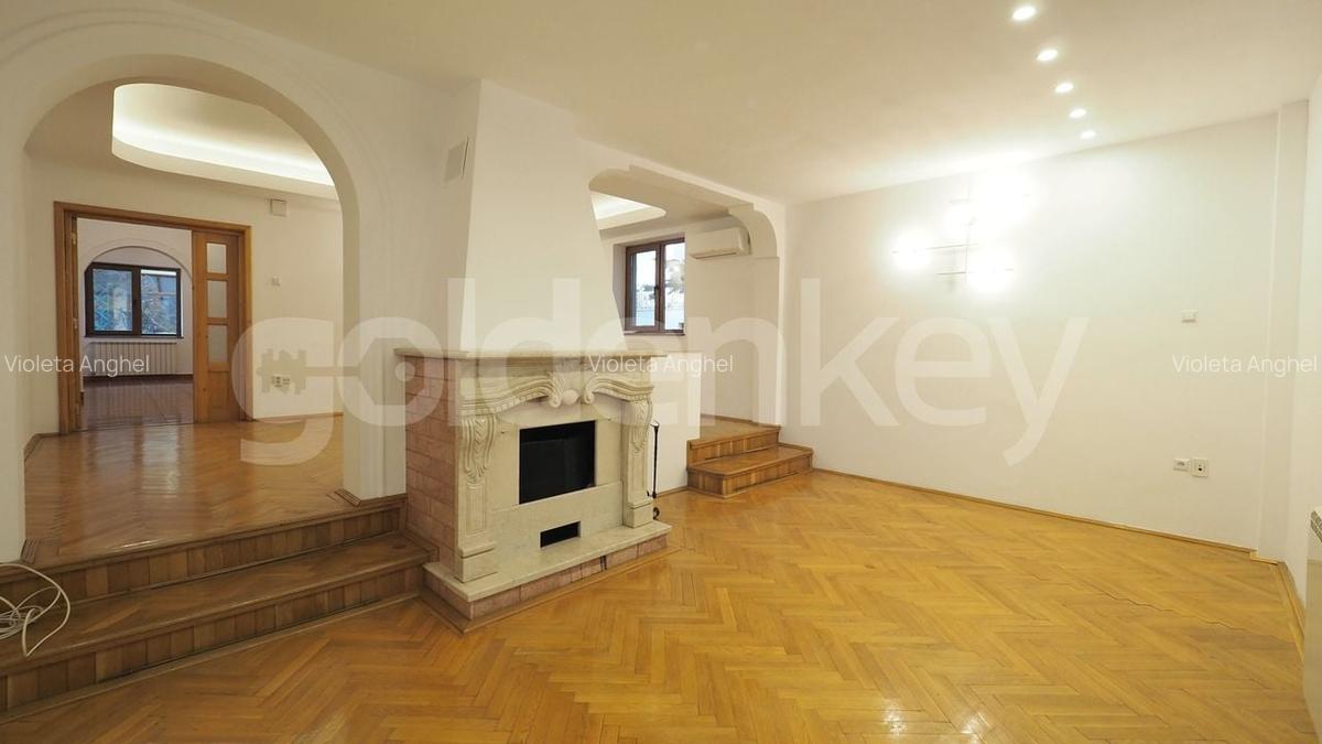 Vila spatioasa cu 13 camere | 572mp utili | 1321mp teren - 4
