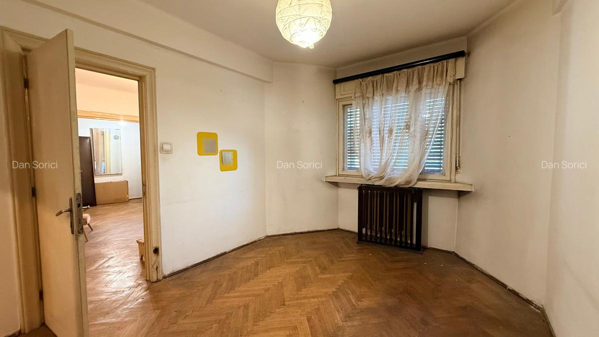 77 mp utili, Etaj 1 – Calea Victoriei / Piața Romană - 3 77 mp utili, Etaj 1 – Calea Victoriei / Piața Romană - 3