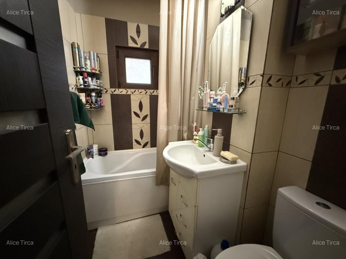 Apartament 3 camere, decomandat, 66.8 mp, Craiovita Noua, zona Niela - 9