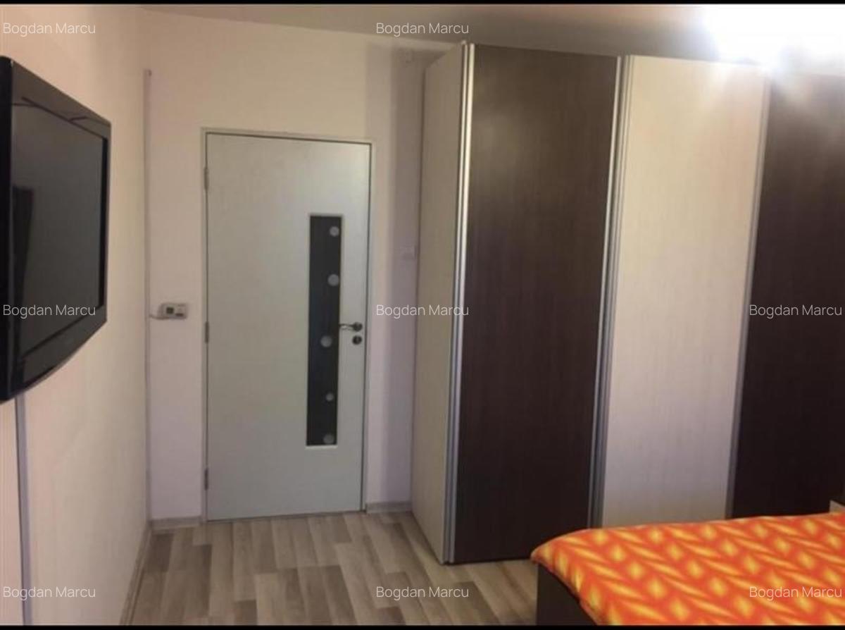 Decomandat, mobilat si utilat, linga Politehnica - 4