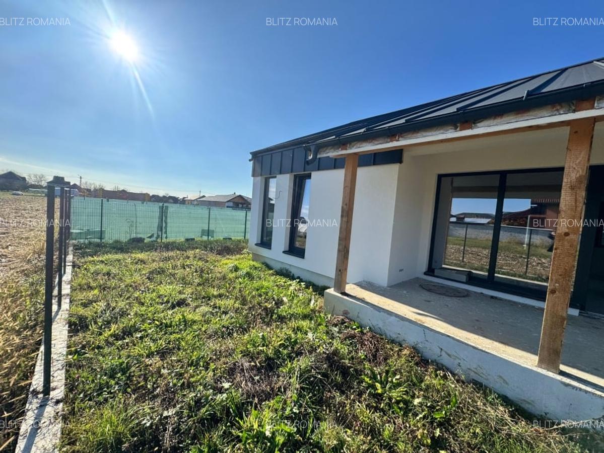 Casa noua, semifinisata -  aproape de oras! - 5