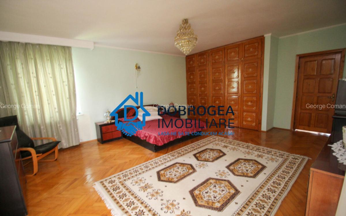 ZONA LIBERTATII - CASA DE VANZARE D+P+1+M- TEREN 1544MP. - 11