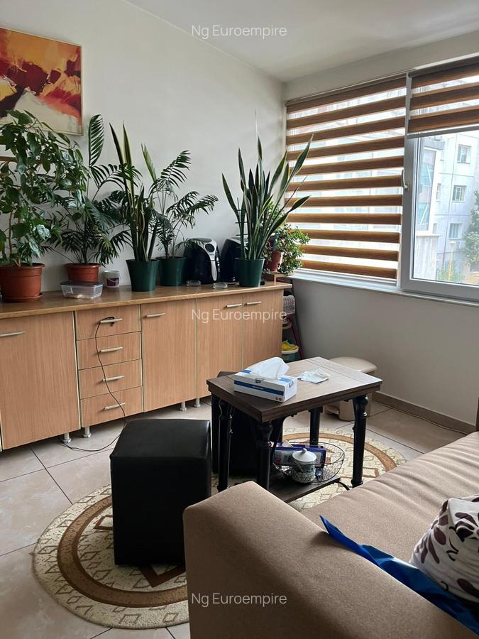 Casa de inchiriat cu 4 camere, zona INEL II - 3