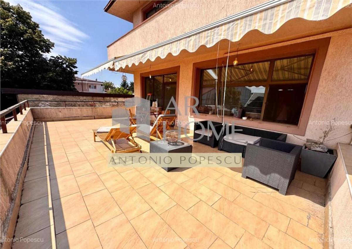 Apartament 4 camere, terasa 49,5 mp, an 2010, Ploiesti, Bd. - 17