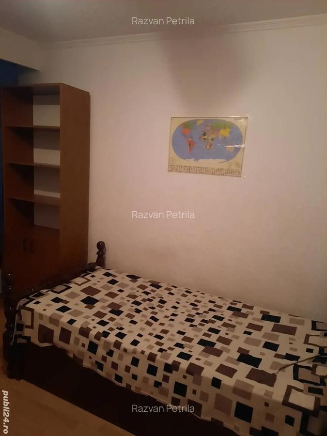 Camera libera intr-un apartament cu 4 camere - 3