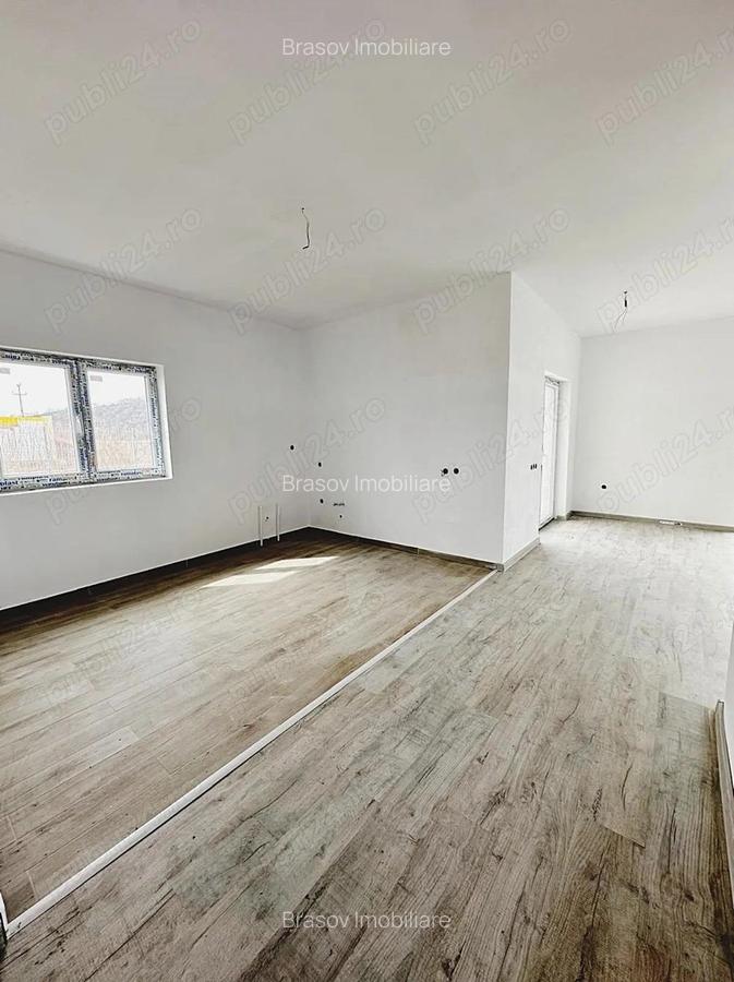 Casa noua, intabulata, in Harman. - 9