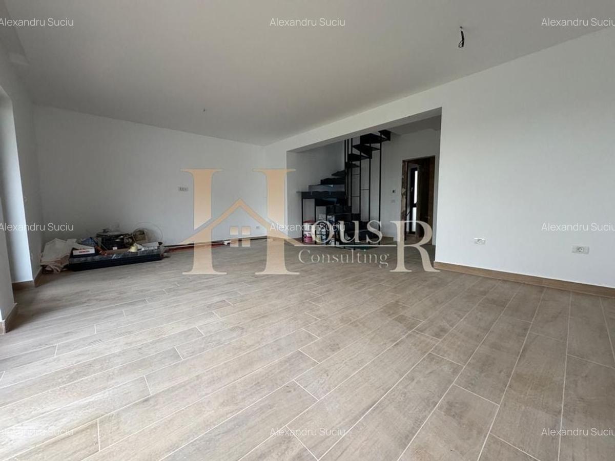 Casa Individuala in Oras.Proiect Modern.Car Port - 7