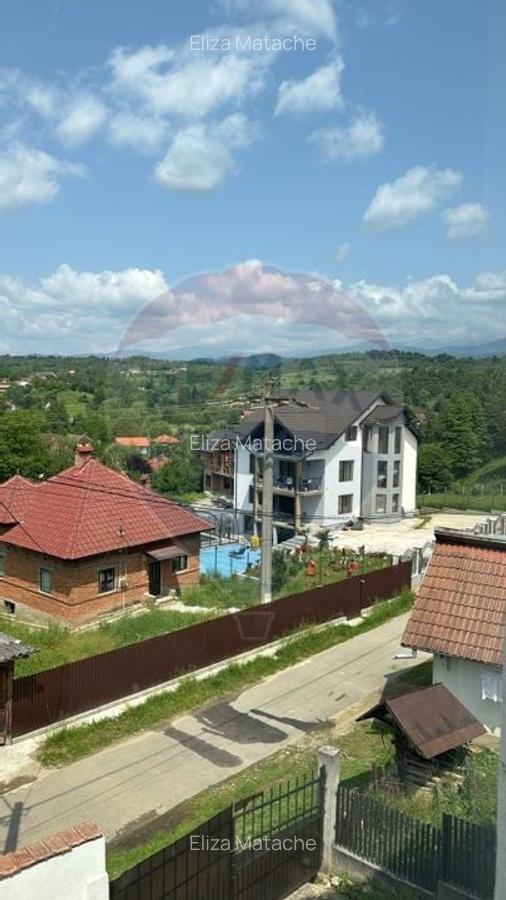 Vila multifunctionala cu 3 corpuri, langa Campulung-Muscel - 28