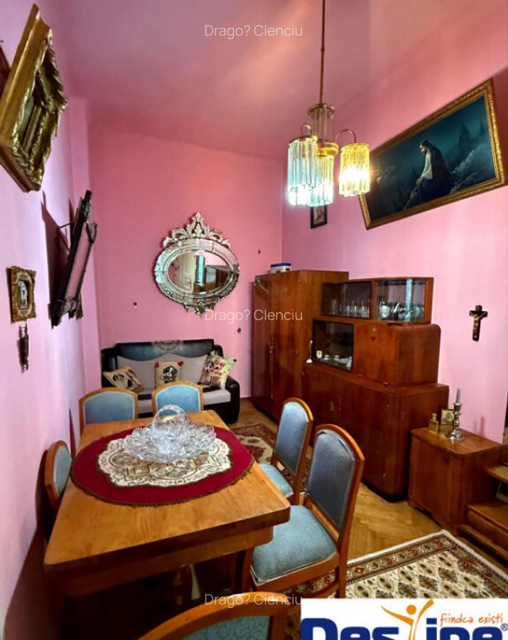 Casa centrala cu istorie si teren generos de 800mp - 6