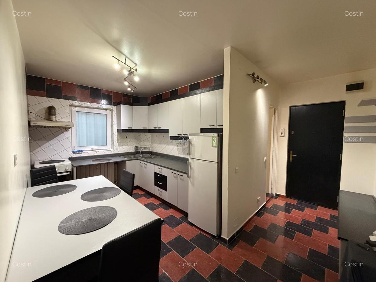 APARTAMENT 2 CAMERE 60 MP 1/4 VIS A VIS DE INTRAREA IN PARCUL LUMEA COPIILOR - 6