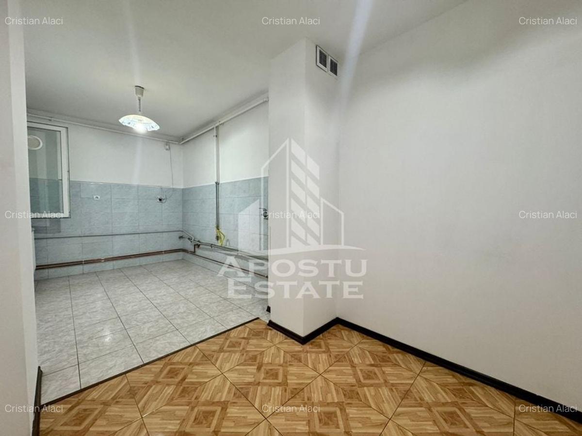 Apartament cu 2 camere, centrala proprie, zona Circumvalatiunii - 2