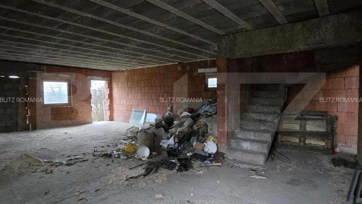 Casa la rosu, 191mp, teren 471mp. Viile satu Mare - 6