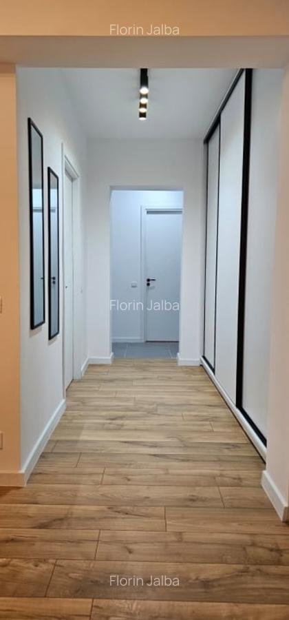 3 camere | renovat 2025 | mobilat & utilat | vedere panoramica | comision 0% - 12