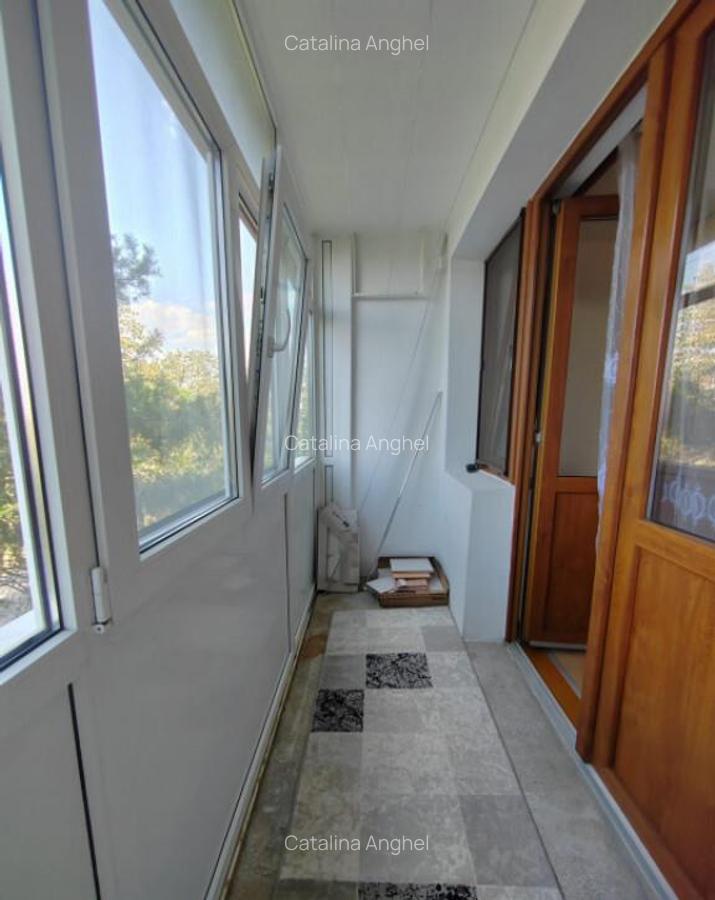 Apartament 3 camere, etajul 3/9, zona Nord- Spitalul Judetea - 13