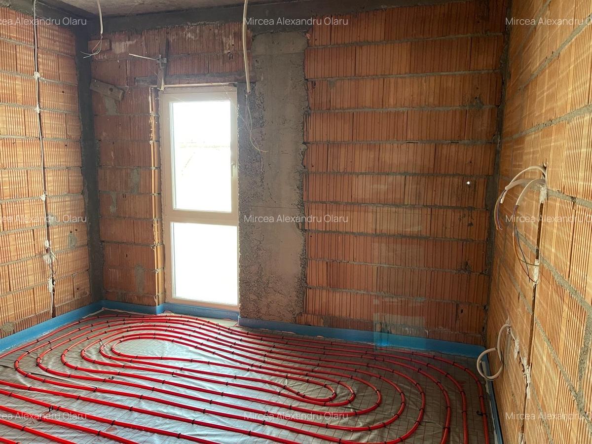 Comision 0 - Dezvoltator 4 cam curte proprie - 155000eur TVA si parcare inclusa! - 8