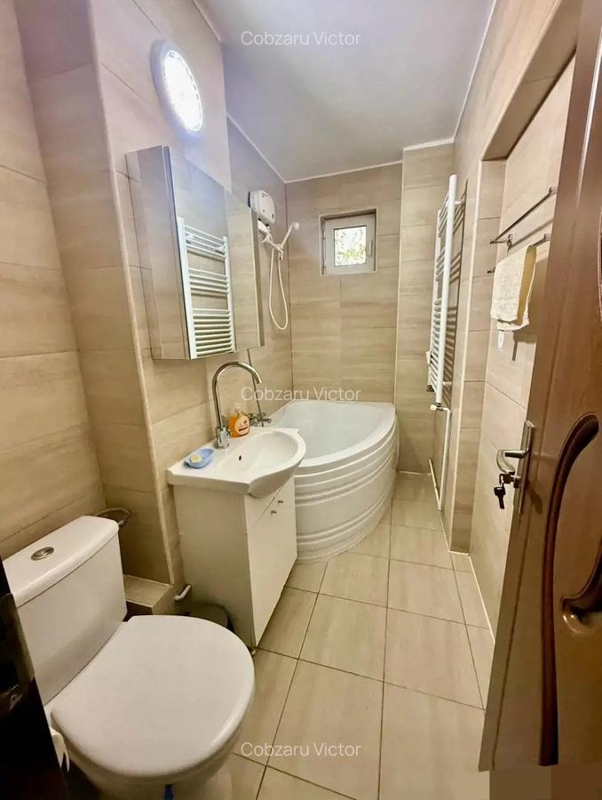 Apartament cu 3 camere decomandat, mobilat în Pajura - 7