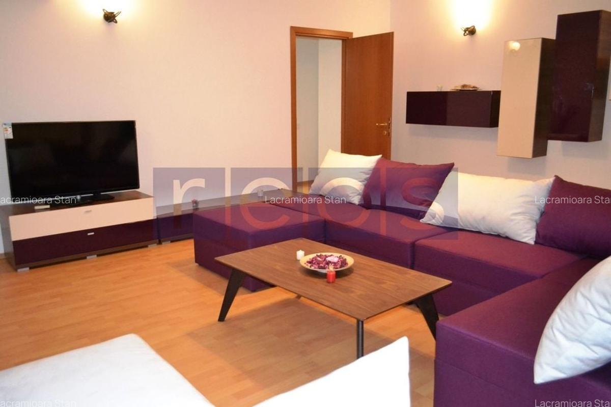 DE VÂNZARE APARTAMENT 3 CAMERE CENTRAL PARK - ZONA STEFAN CEL MARE - 6