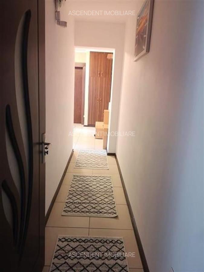 Apartament cu 2 camere decomandat în Centrul Civic - 3
