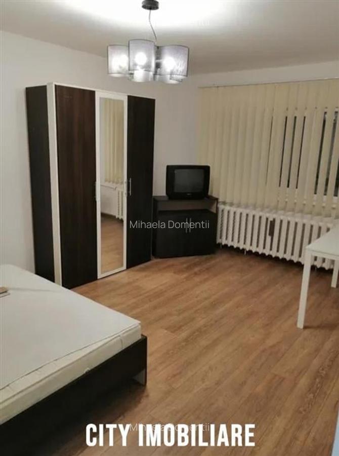 Apartament 3 camere, decomandat, zona FSEGA. - 3