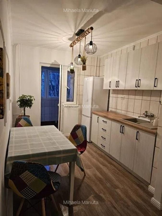 AP. 3 CAMERE - CRANGASI, LOC PARCARE, BOILER, METROU 7 MINUTE - 1