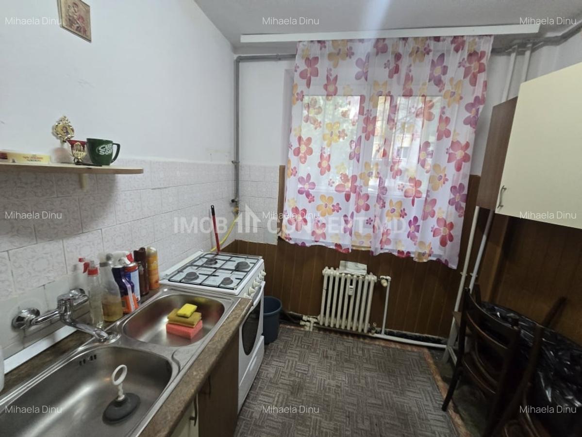 Vanzare apartament 3 camere in zona de Nord-CINA - 12