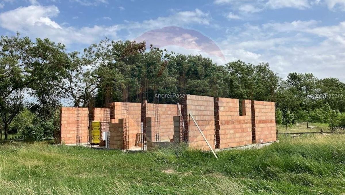 Casa / Vila cu 4 camere de vanzare - 5