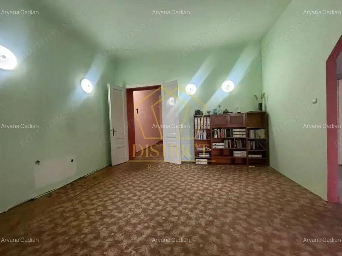 Apartament spatios in cladire istorica cu gradina I Zona Centrala - 1
