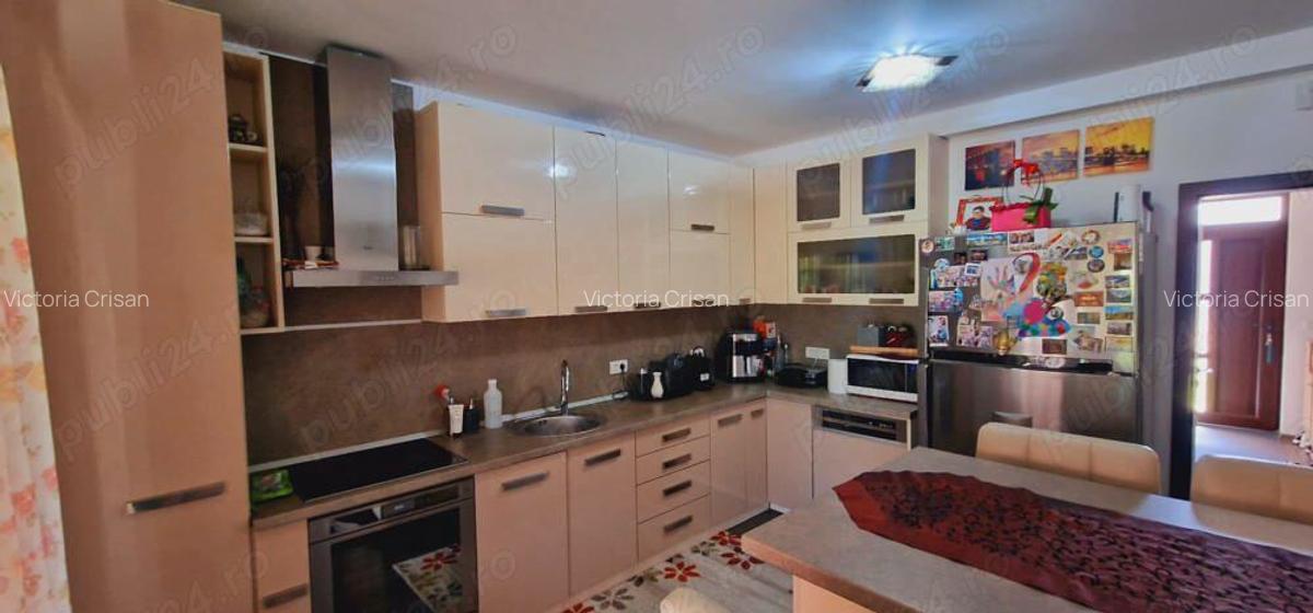 Casa de vanzare in cartier rezidential Westfield 185.000 euro - 2