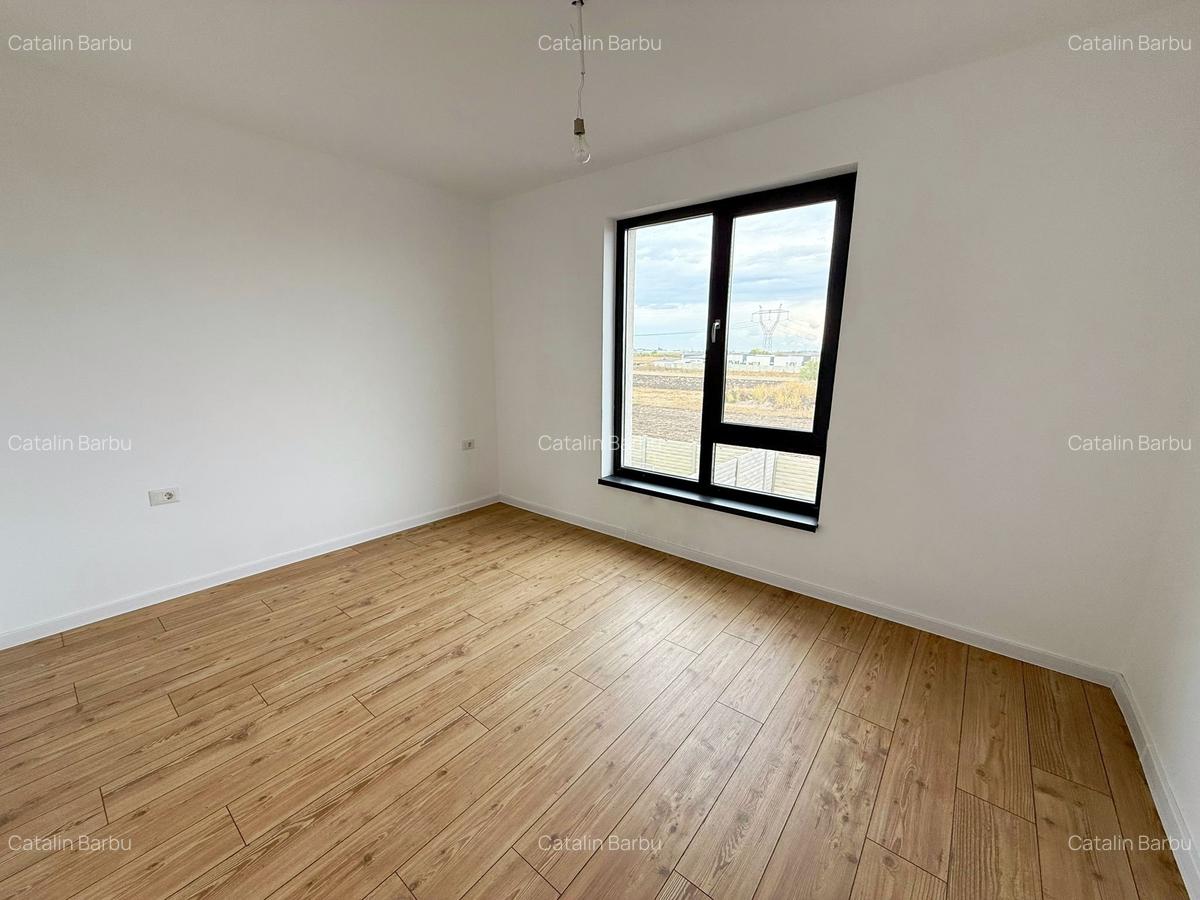 Vila individuala 4 dormitoare 3 bai - 18