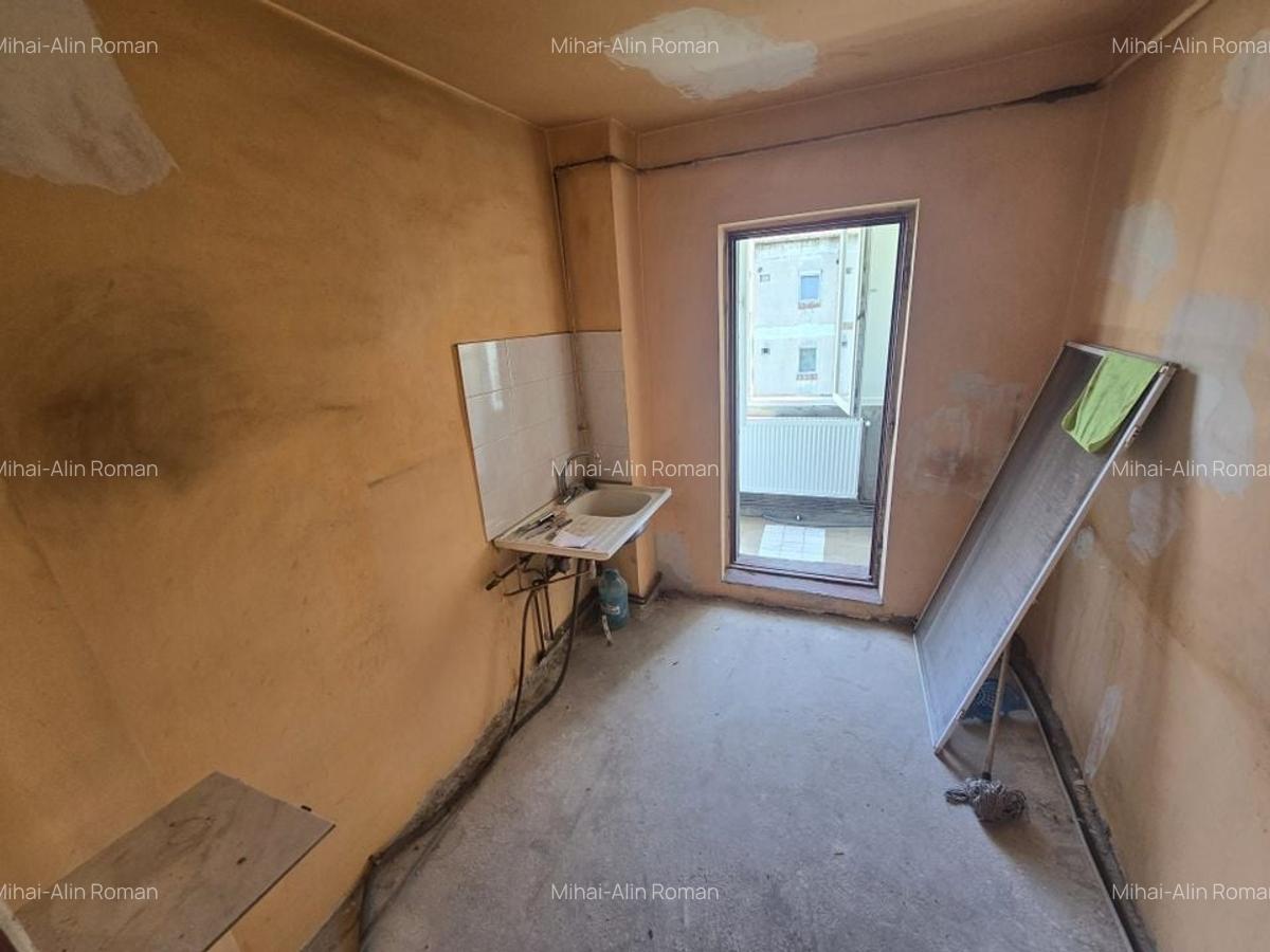 Apartament cu 2 camere decomandat în Soarelui - 9