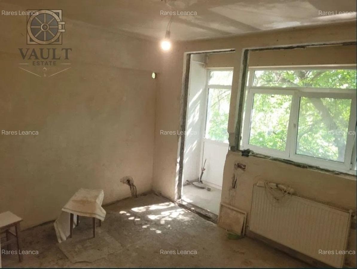 Apartament 2 camere - ETAJ 2 - zona CANTEMIR - 2