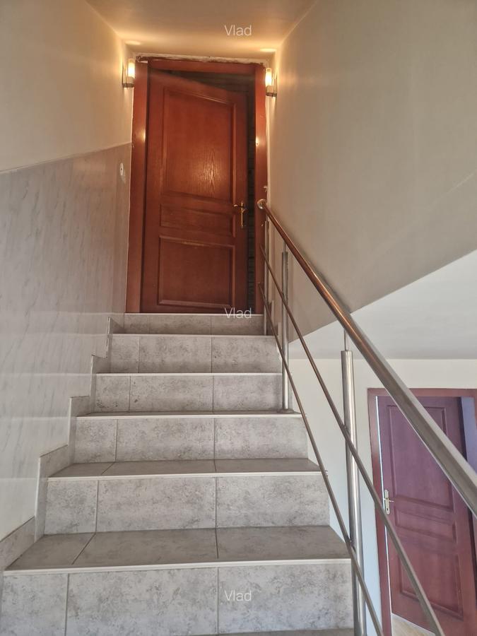 Casă unică de vânzare în Gorgota, teren 1.597 mp, piscină, garaj, bucătărie open - 6 Casă unică de vânzare în Gorgota, teren 1.597 mp, piscină, garaj, bucătărie open - 6