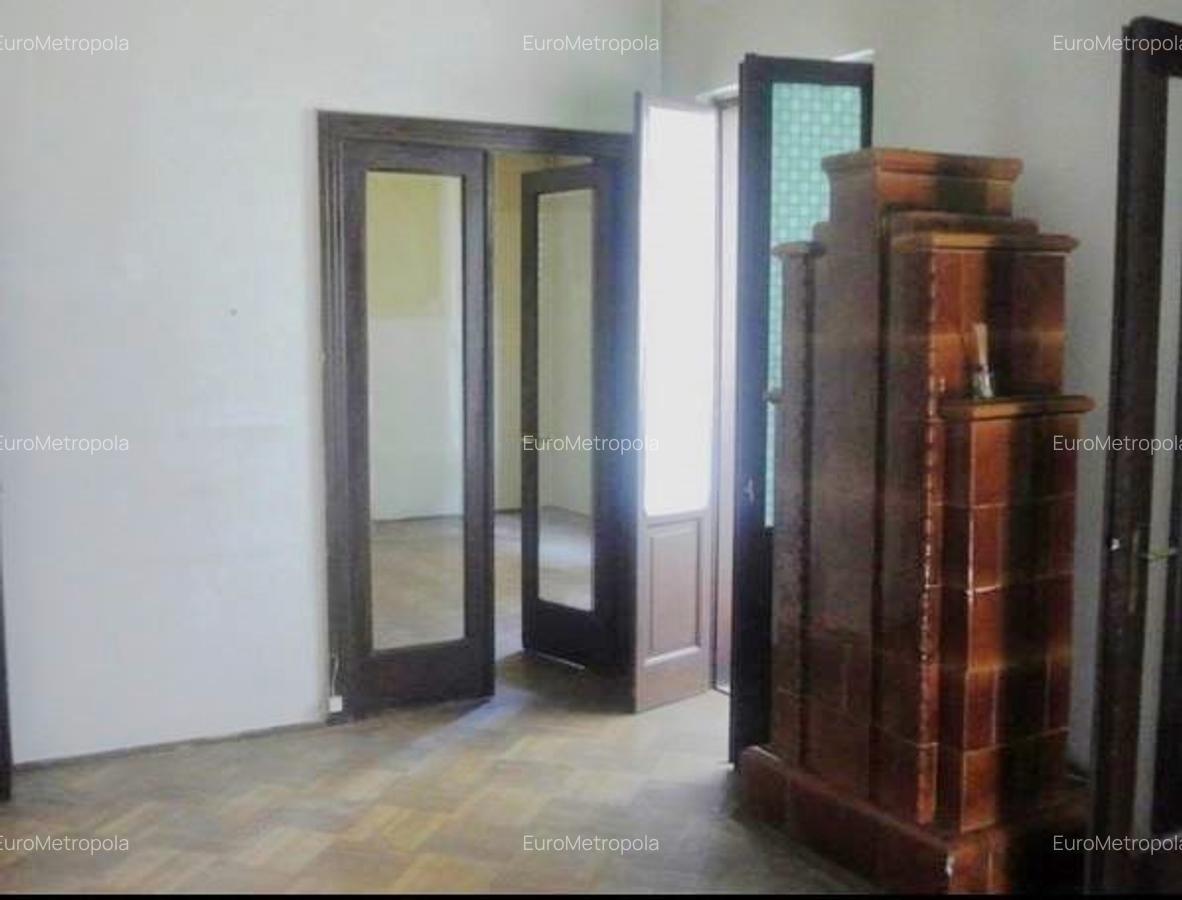 Casă cu 4 camere în Dorobanți - 2