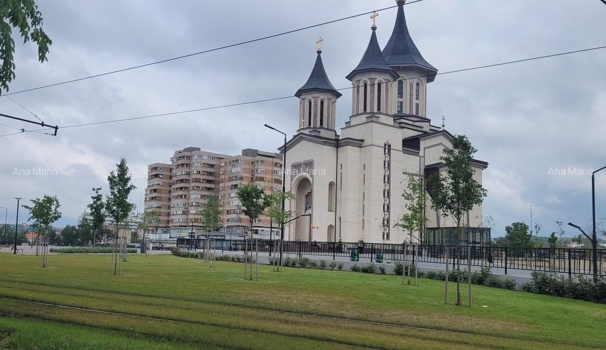 Apartament cu 3 camere decomandat în Cetății - 1