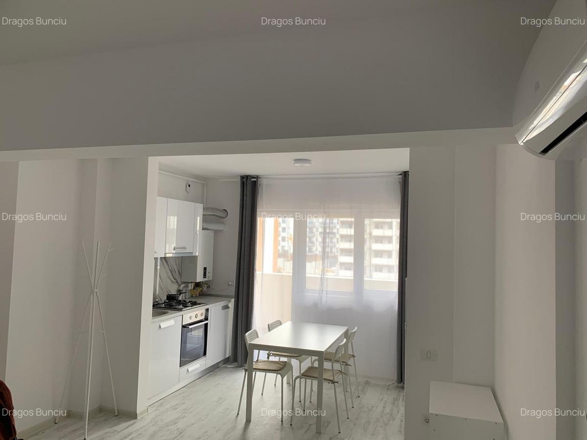Apartament cu 2 camere decomandat în Apărătorii Patriei - 6