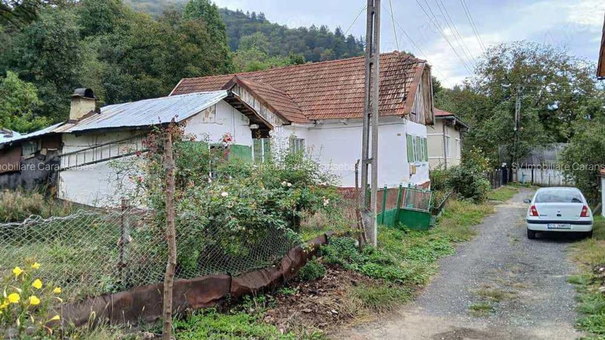 Comision 0 - Teren 3342 mp cu casa in Rusca Montana - 4