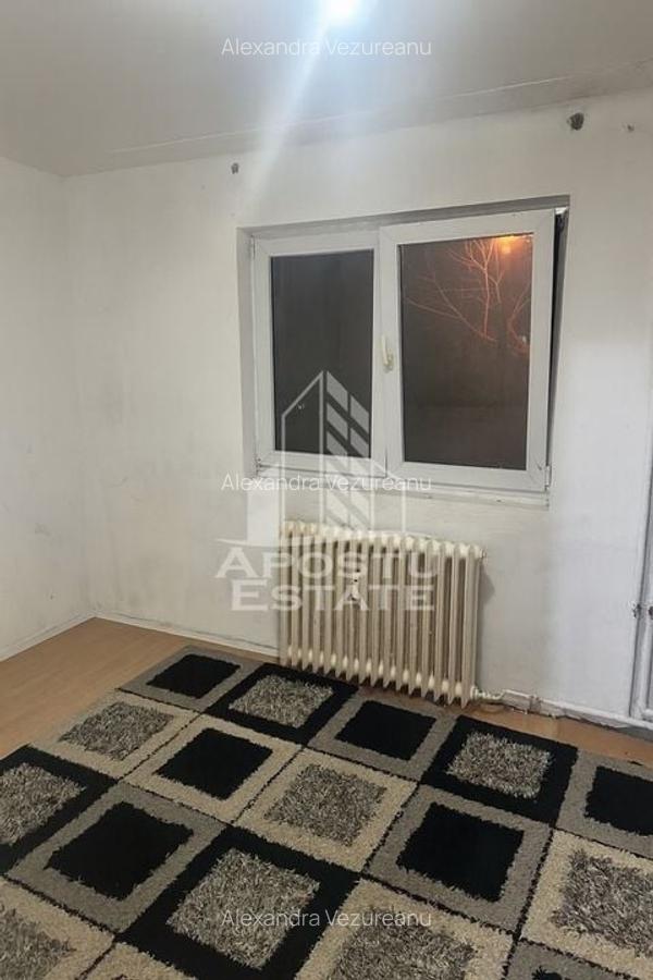 Apartamentul cu 2 camere, balcon, parter inalt, zona Sagului - 2