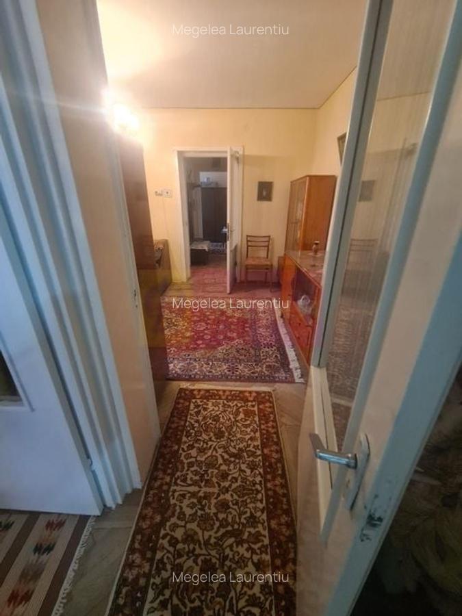 Apartament cu 3 camere de vanzare in Campina - Zona Scoala Centrala - 4