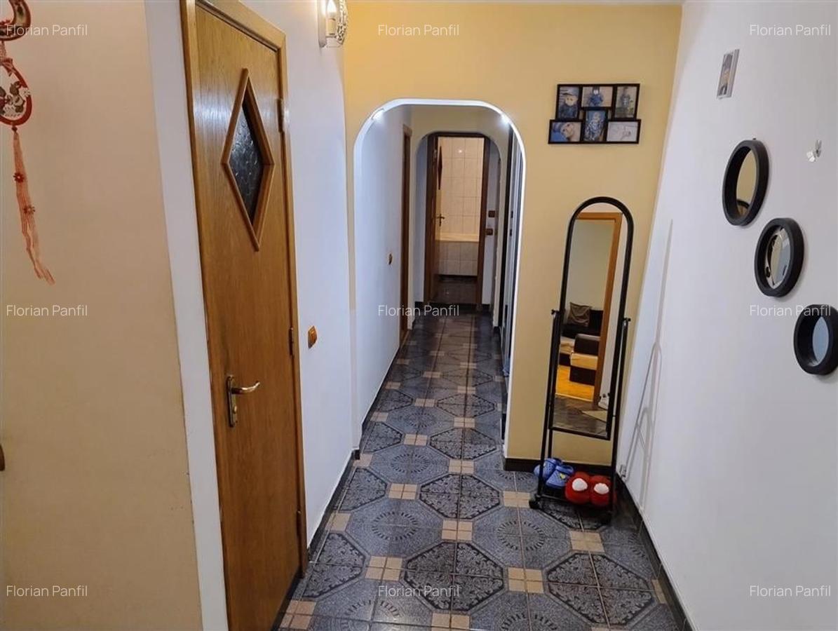 Apartament 3 camere decomandat - 6