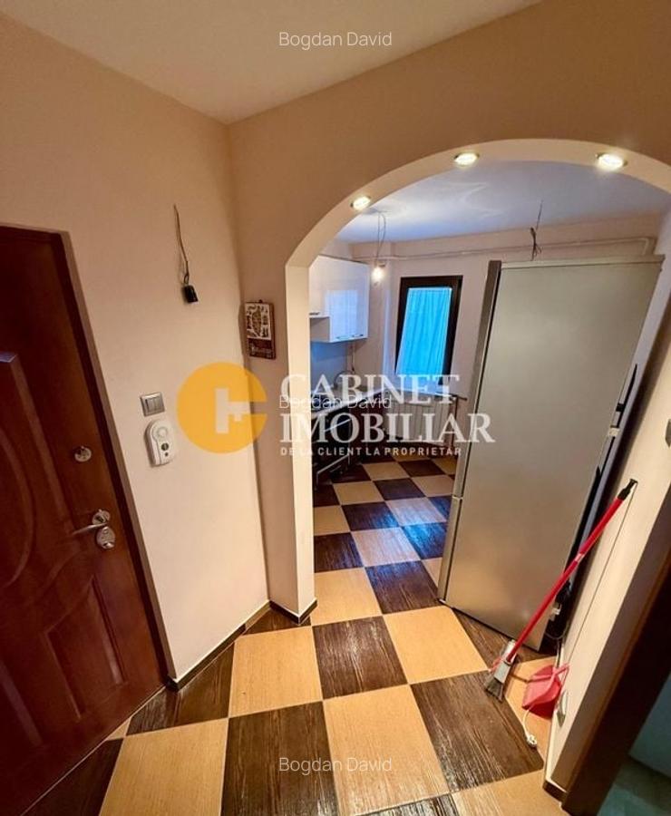2 Camere Renovat - Etaj 1 - Zona Podu Ros - 11