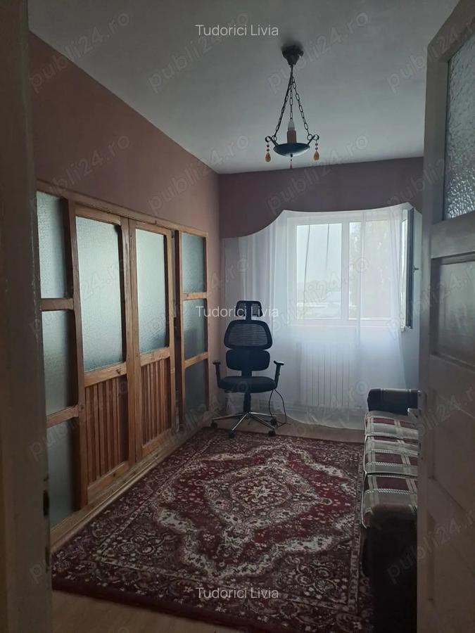 Apartament 4 camere, 90 mp, zona Industriala - 9