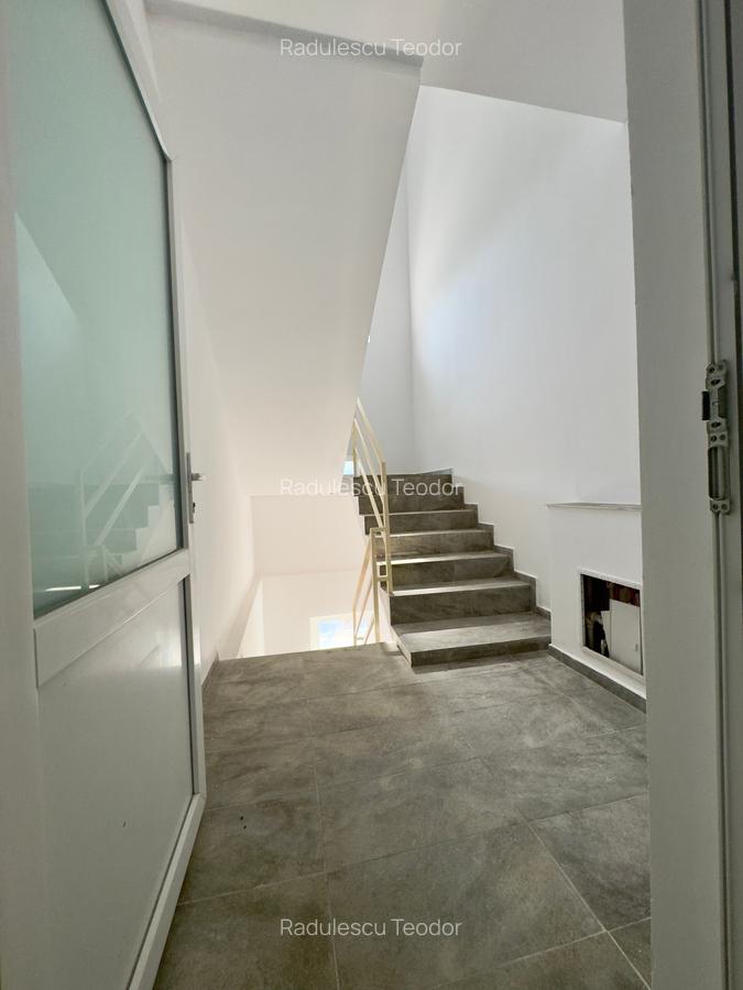 Vila 15 camere P+D+1+M, Com. Chiajna - Rosu - 11